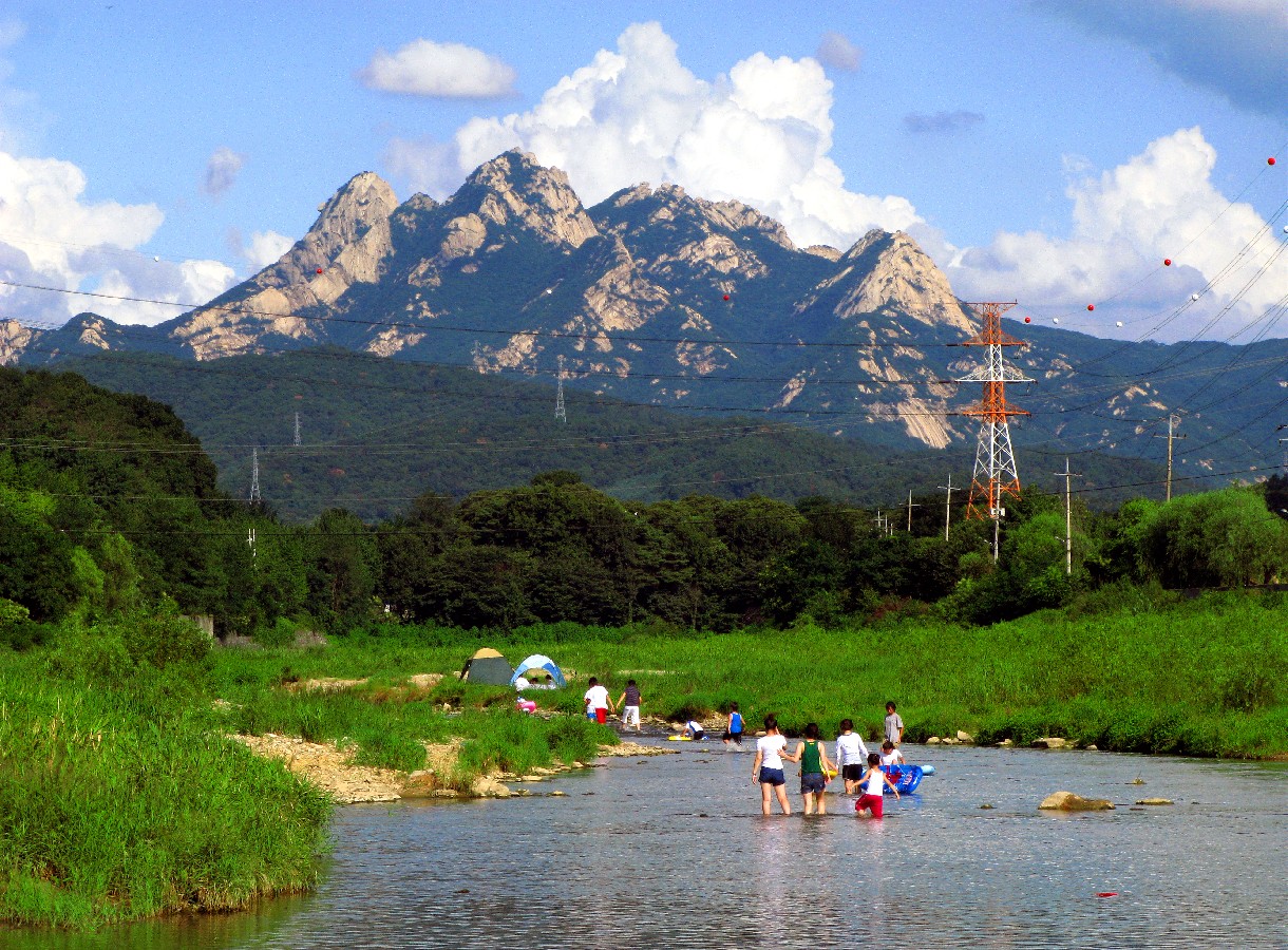 Prize winners – Kim Pyeonggi – Children at Gongneungcheon